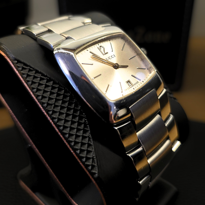Gucci 8500M Men's Watch - Ladie's Watch - Unisex - Swiss Made - Vintage Watch - PREOWNED