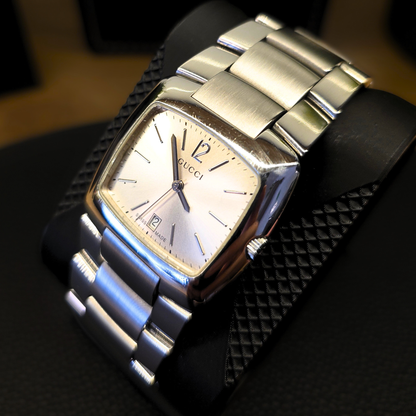 Gucci 8500M Men's Watch - Ladie's Watch - Unisex - Swiss Made - Vintage Watch - PREOWNED